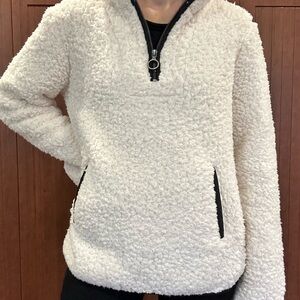 Cozy White Sherpa Pullover, Women’s XS